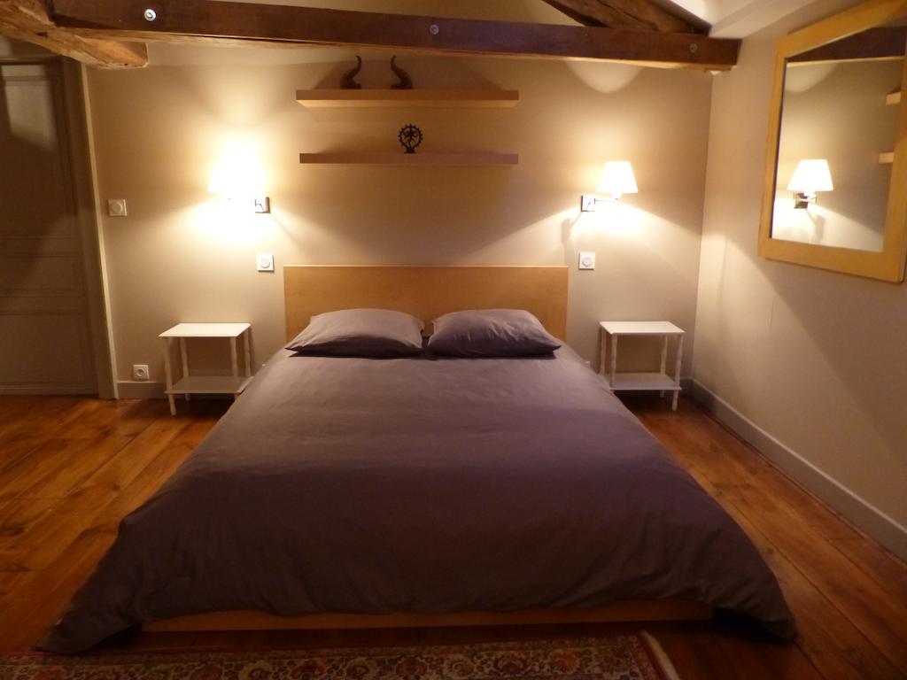 Le Domaine De Panissac Bed and Breakfast Berneuil  Rum bild